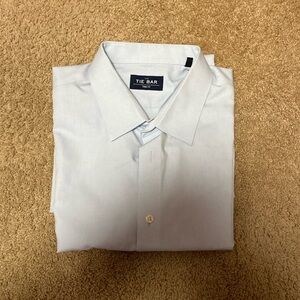 The tie bar dress shirt. Light blue, size 16 1/2 34/35